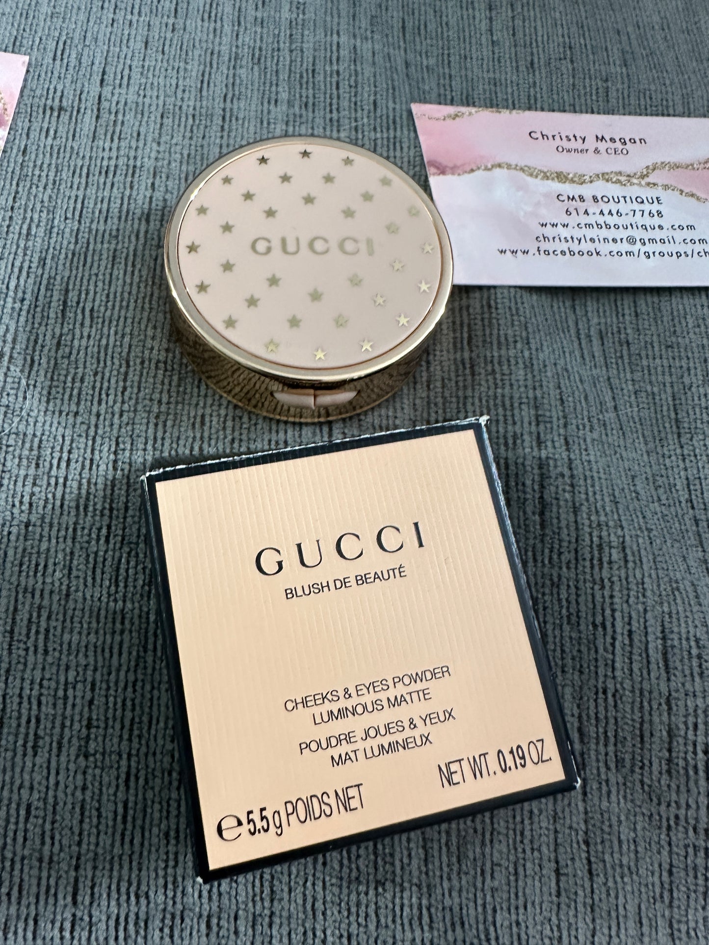 Accessories!! Electronics, belts, 🧣perfume,🧦make up bags, 🕶️Keychains,🧢