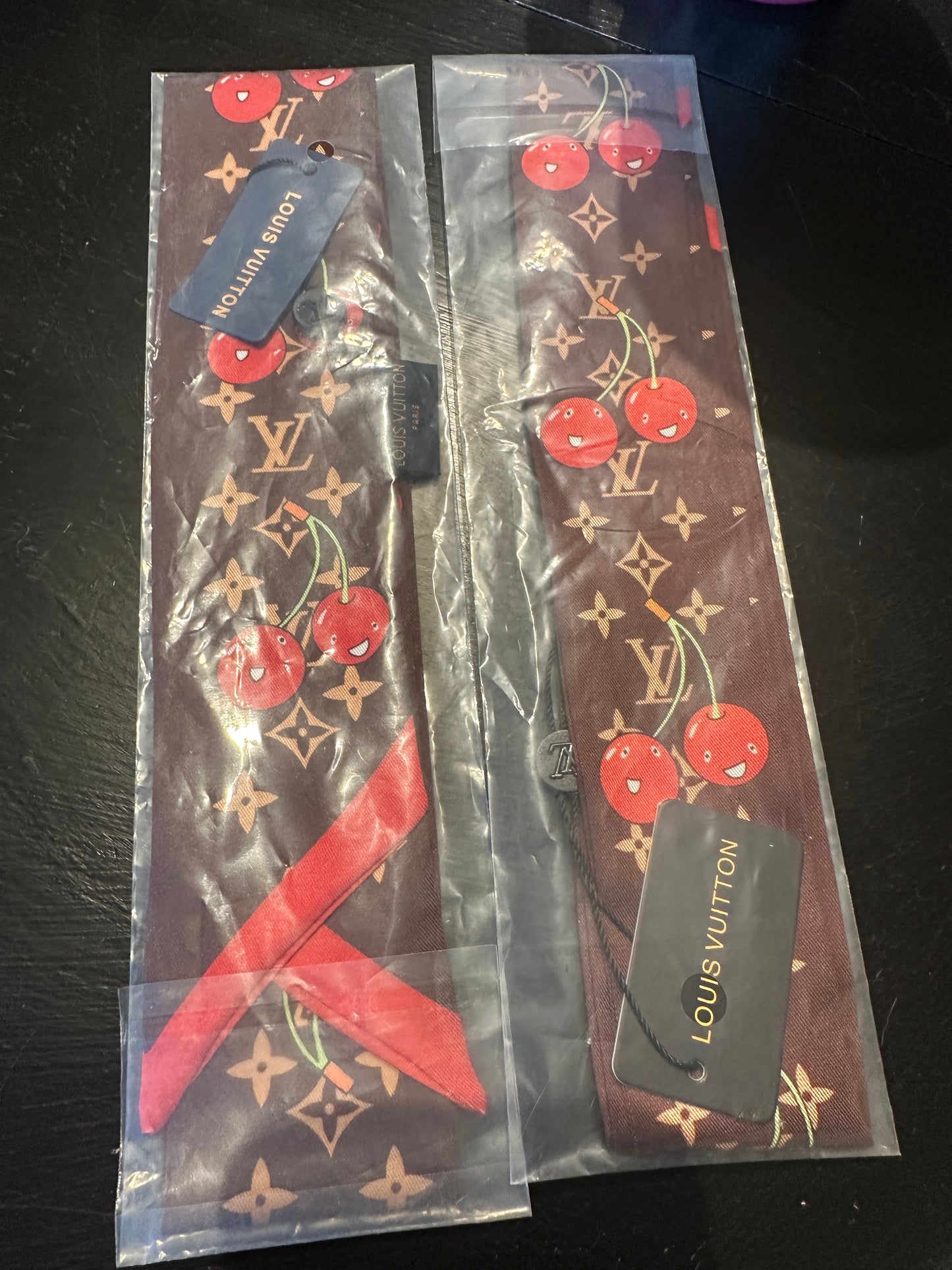 Accessories!! Electronics, belts, 🧣perfume,🧦make up bags, 🕶️Keychains,🧢