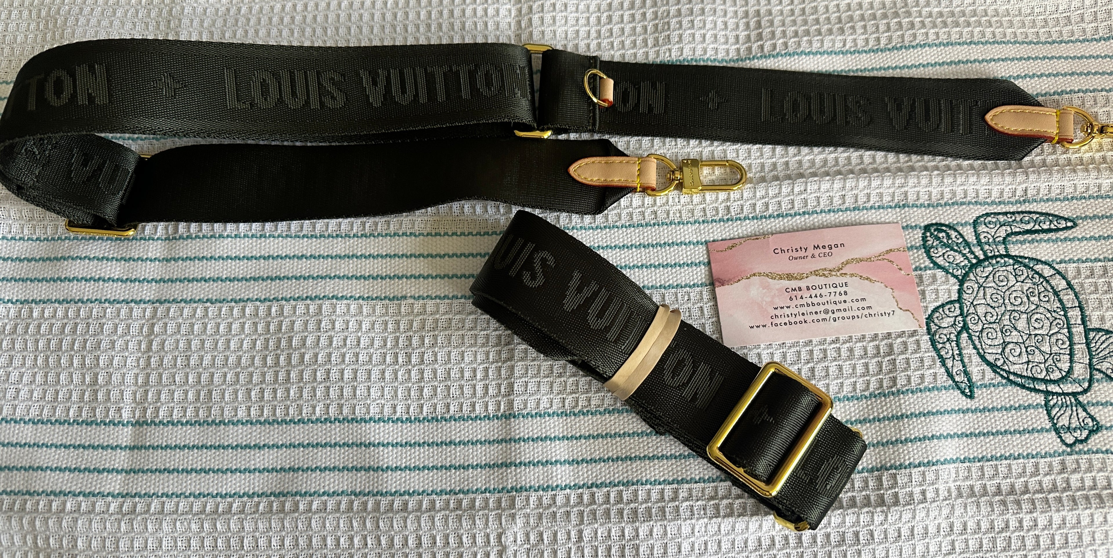 Accessories!! Electronics, belts, 🧣make up bags, 🕶️Keychains,🧢