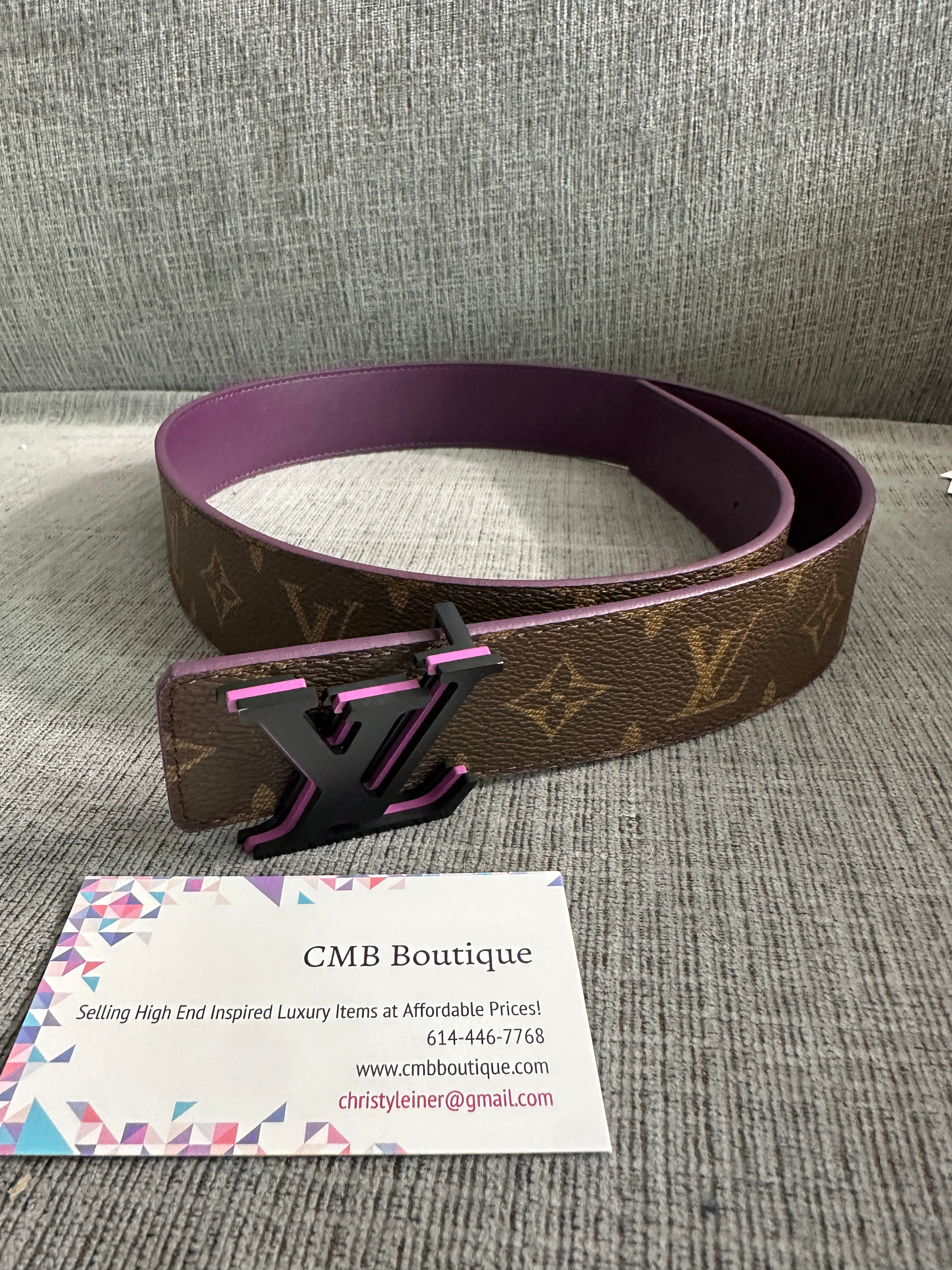 Accessories!! Electronics, belts, 🧣perfume,🧦make up bags, 🕶️Keychains,🧢