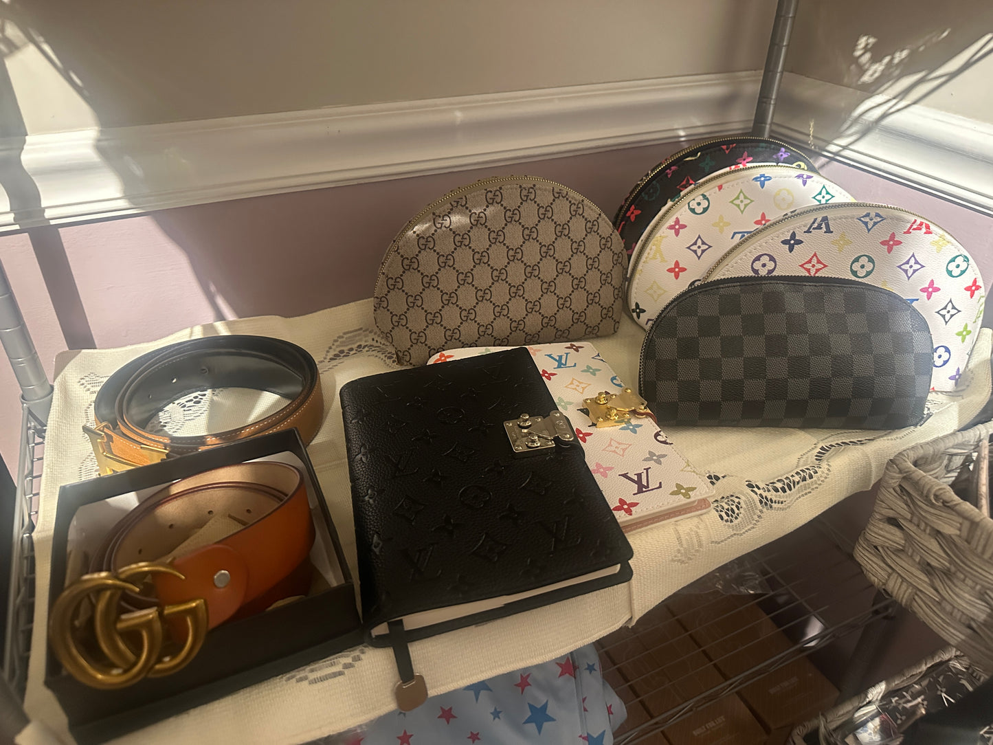 Accessories!! Electronics, belts, 🧣perfume,🧦make up bags, 🕶️Keychains,🧢