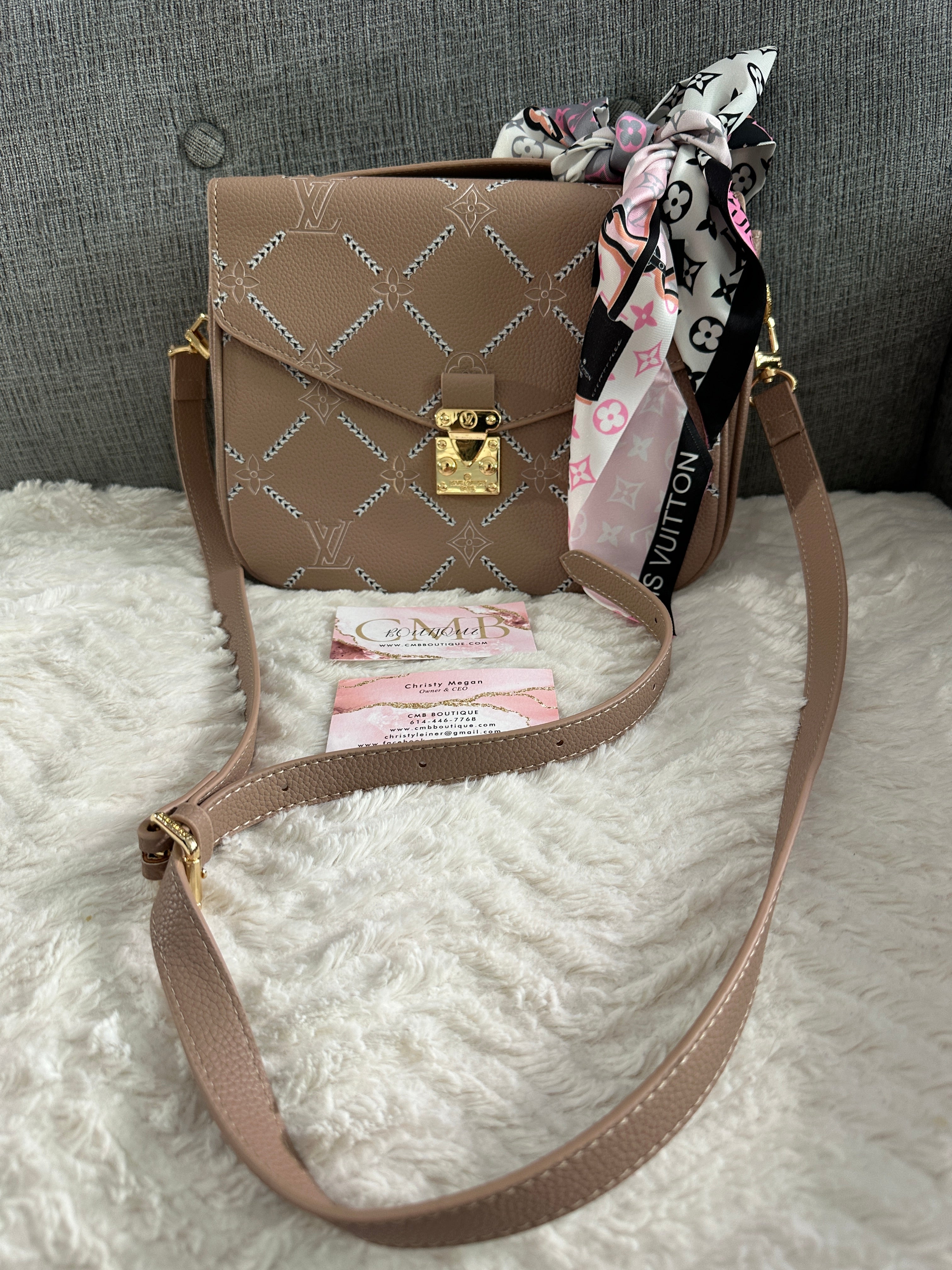 In stock BAGS! (OQ &TQ)
