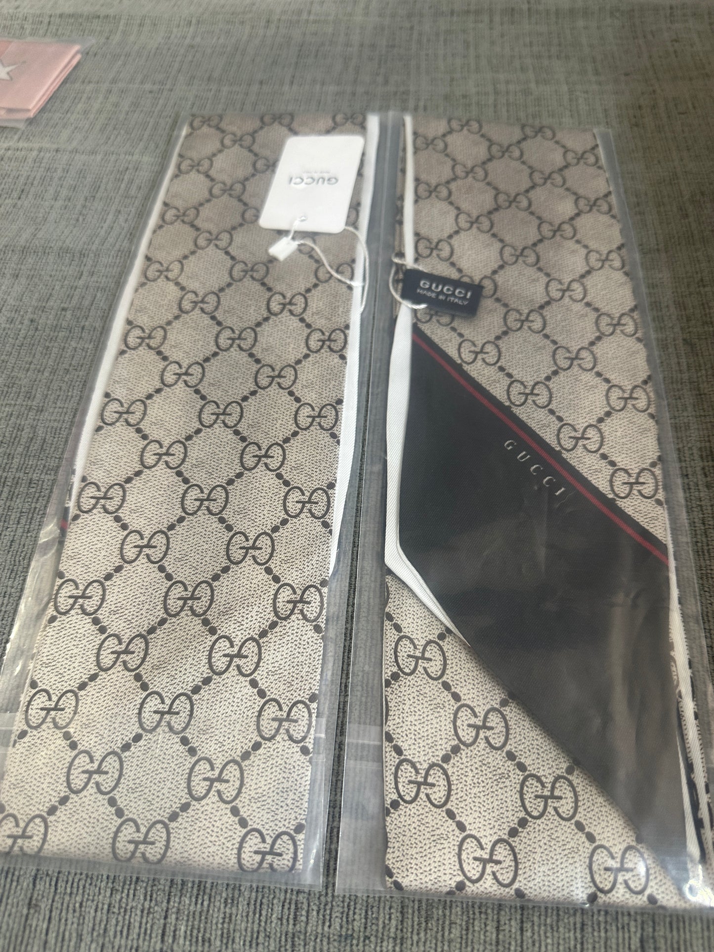 Accessories!! Electronics, belts, 🧣perfume,🧦make up bags, 🕶️Keychains,🧢