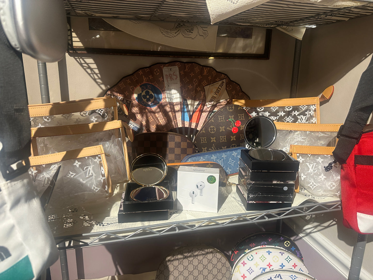 Accessories!! Electronics, belts, 🧣perfume,🧦make up bags, 🕶️Keychains,🧢
