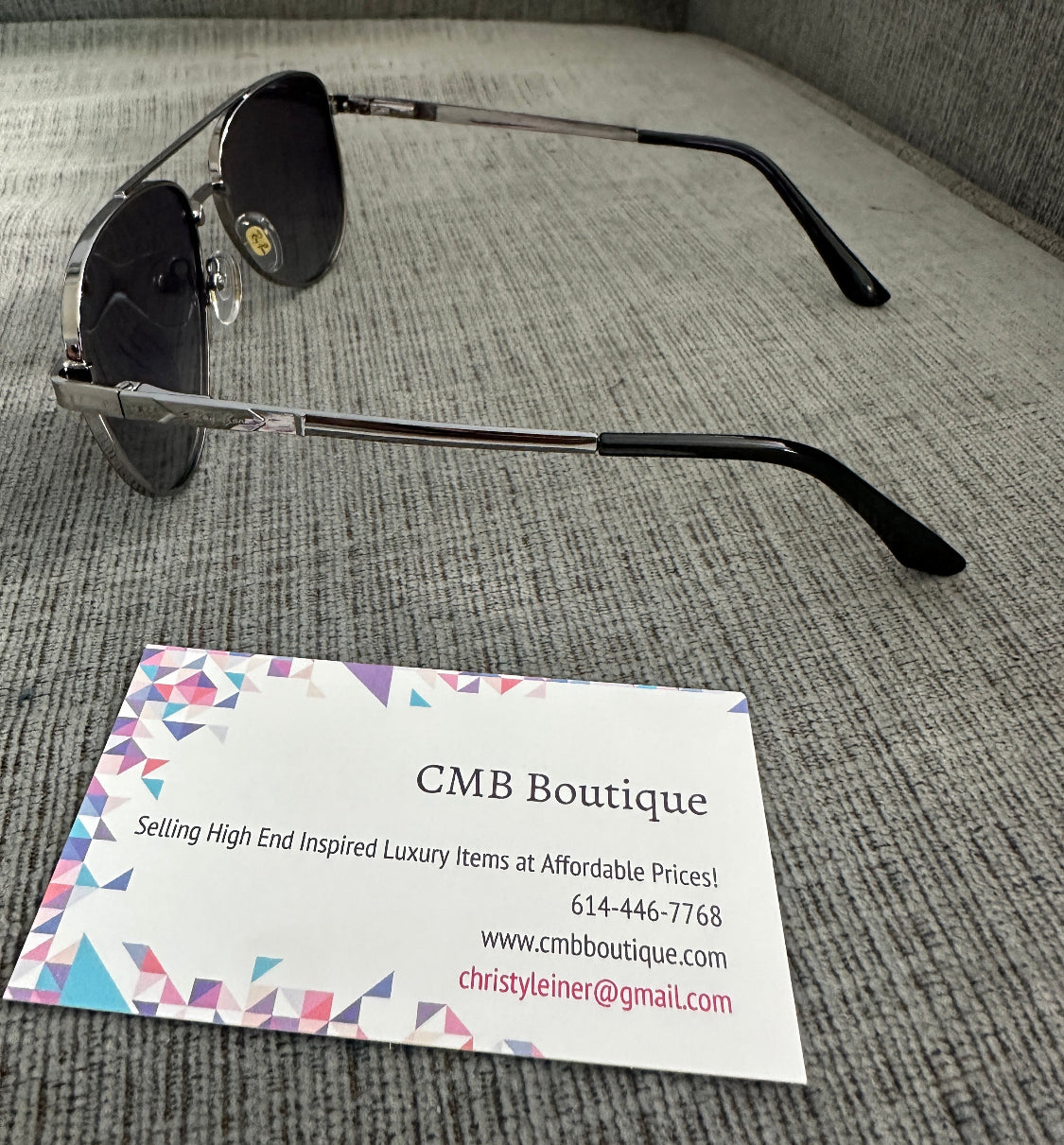 Accessories!! Electronics, belts, 🧣perfume,🧦make up bags, 🕶️Keychains,🧢