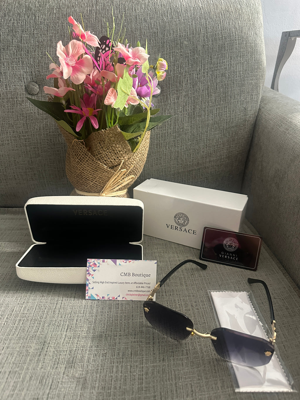 Accessories!! Electronics, belts, 🧣perfume,🧦make up bags, 🕶️Keychains,🧢