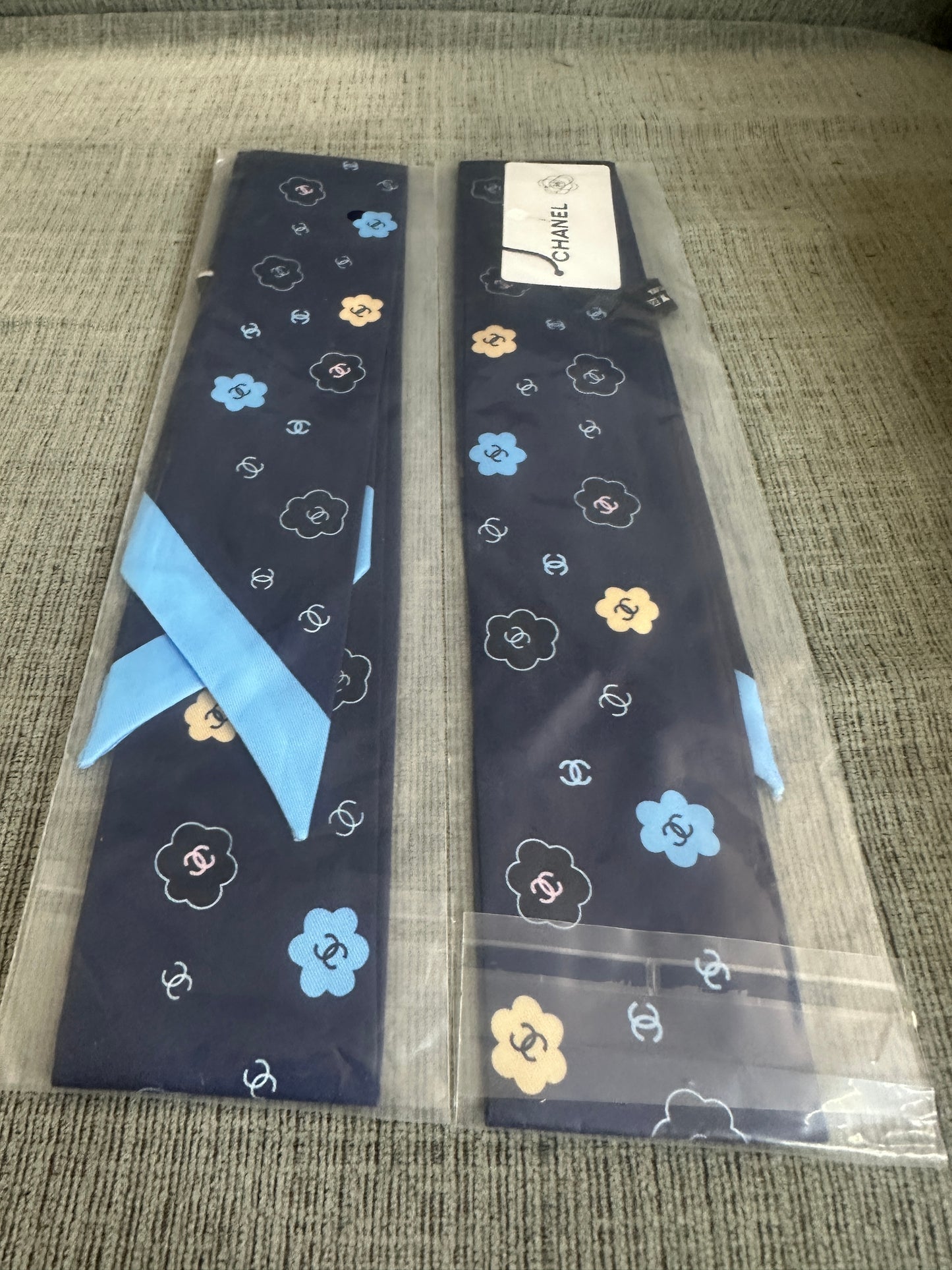 Accessories!! Electronics, belts, 🧣perfume,🧦make up bags, 🕶️Keychains,🧢