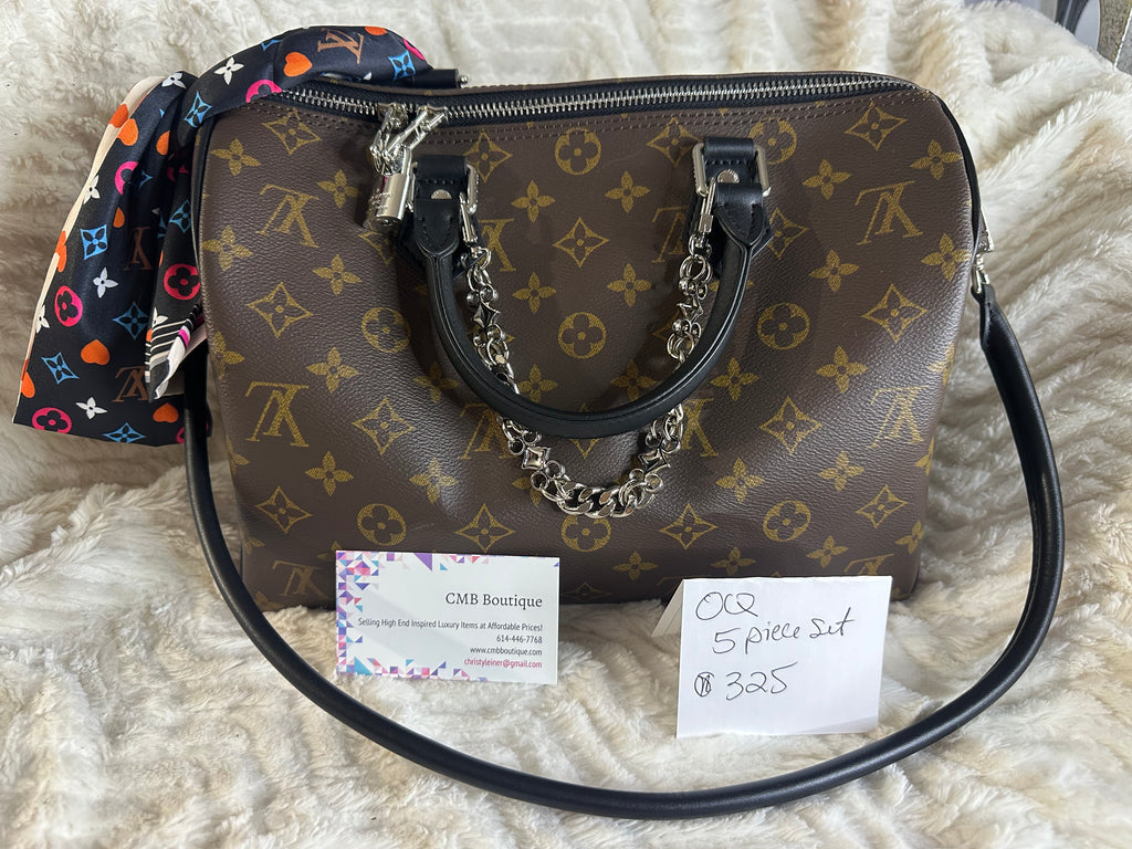 In stock BAGS! (OQ &TQ) Preorders go in every Friday!