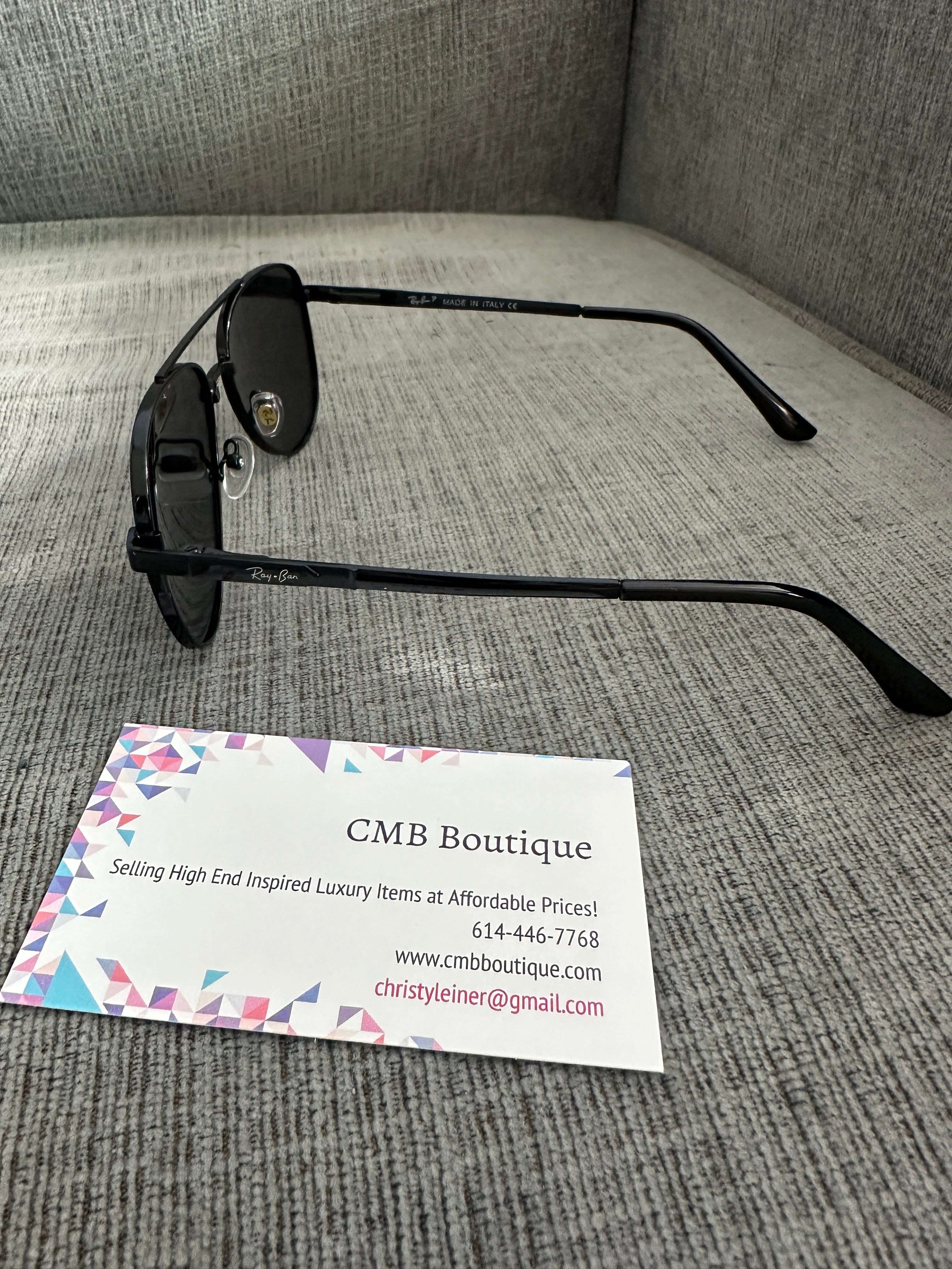 Accessories!! Electronics, belts, 🧣perfume,🧦make up bags, 🕶️Keychains,🧢