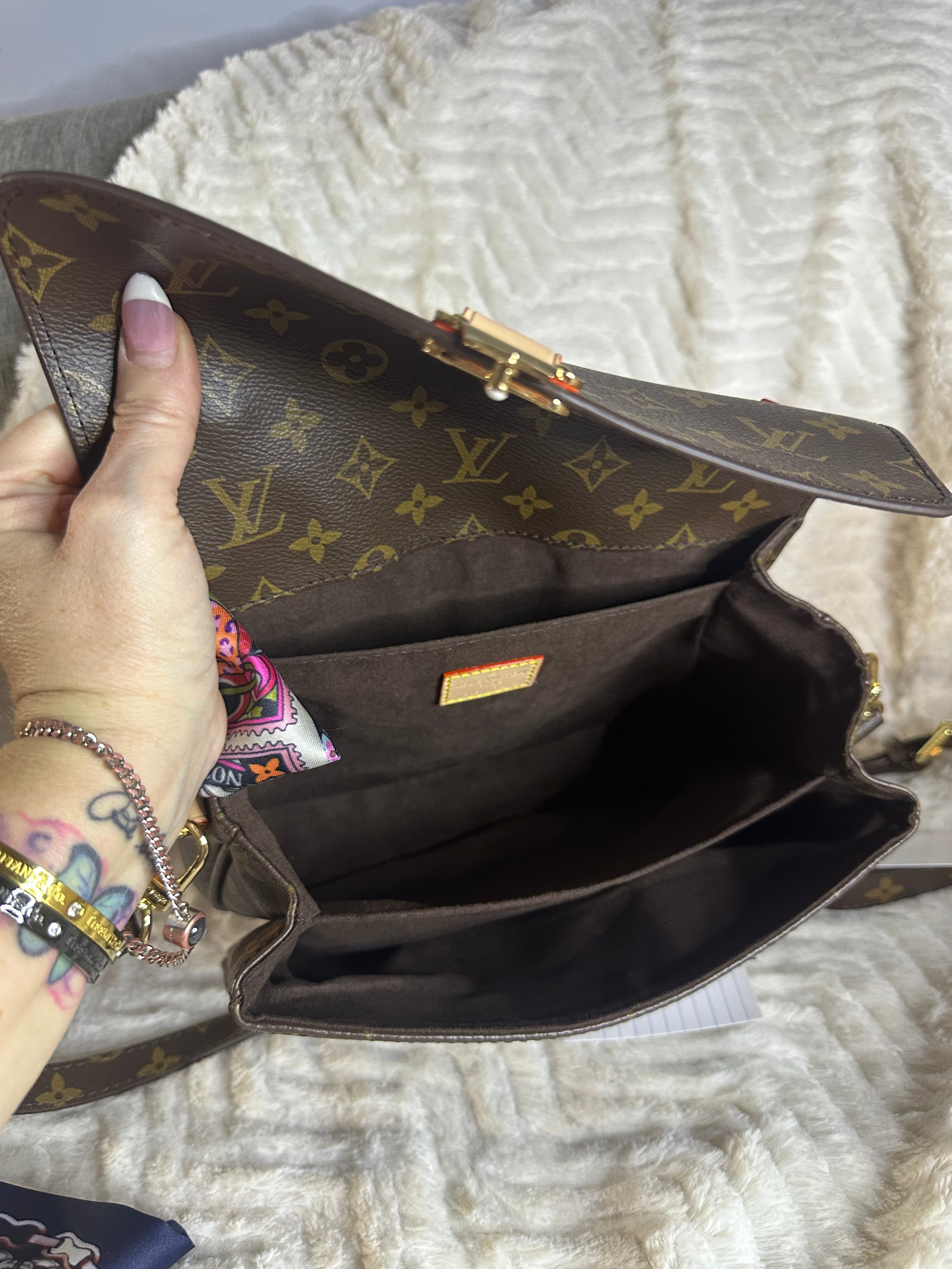 In stock BAGS! (OQ &TQ) Preorders go in every Friday!