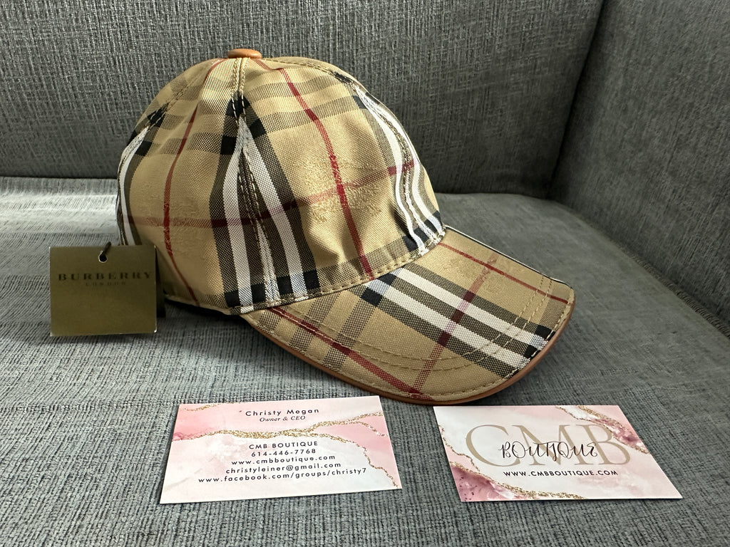 Accessories!! Electronics, belts, 🧣perfume,🧦make up bags, 🕶️Keychains,🧢