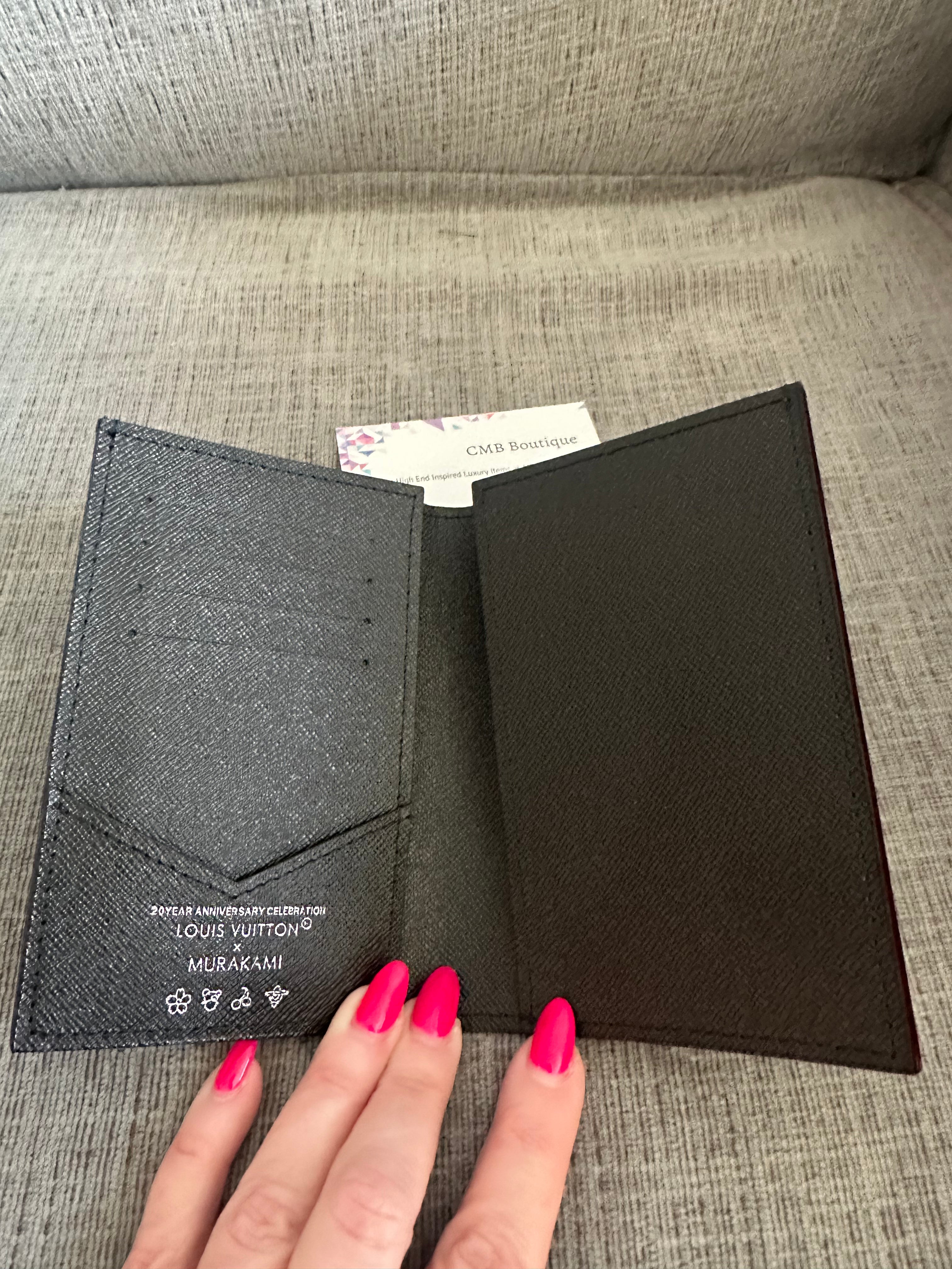 Accessories!! Electronics, belts, 🧣perfume,🧦make up bags, 🕶️Keychains,🧢