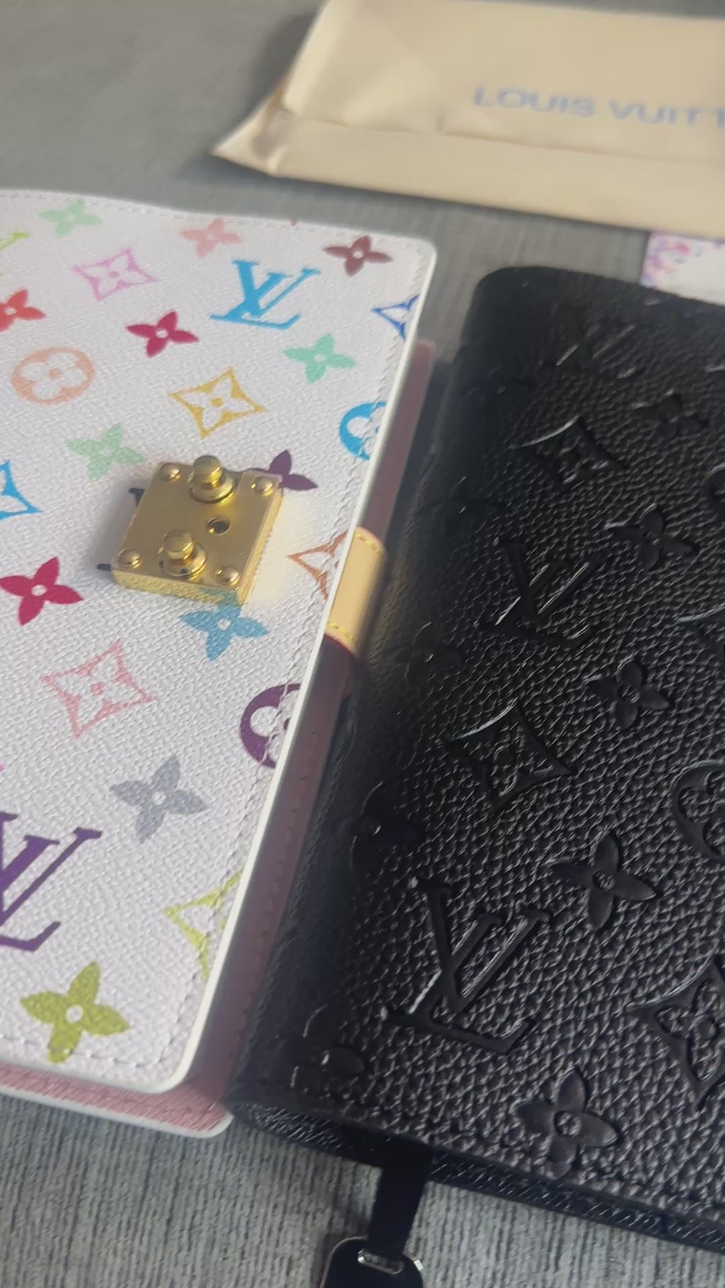 Accessories!! Electronics, belts, 🧣perfume,🧦make up bags, 🕶️Keychains,🧢